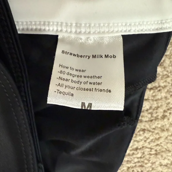 Strawberry milk mob bikini top - Picture 7 of 7